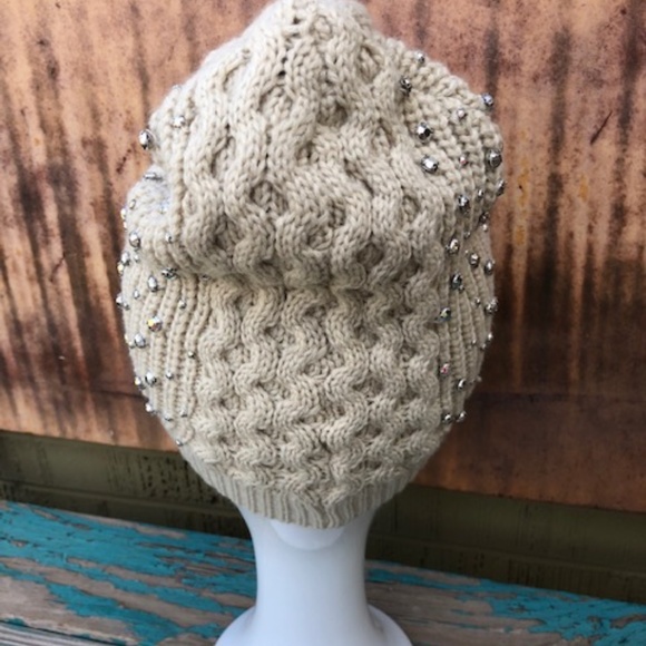 Women's Beige Hand Knit Winter Hat w / Rhinestones O/S - Picture 4 of 9